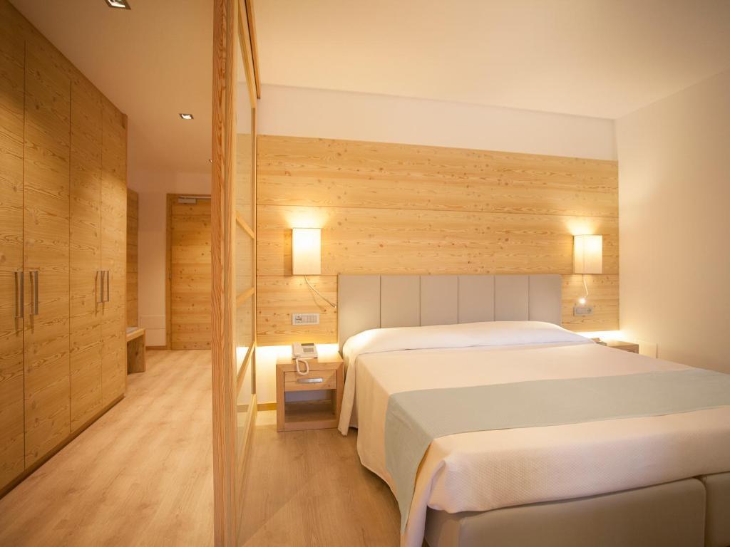 Hotel Europeo Alpine Charme & Wellness Pinzolo Cameră foto
