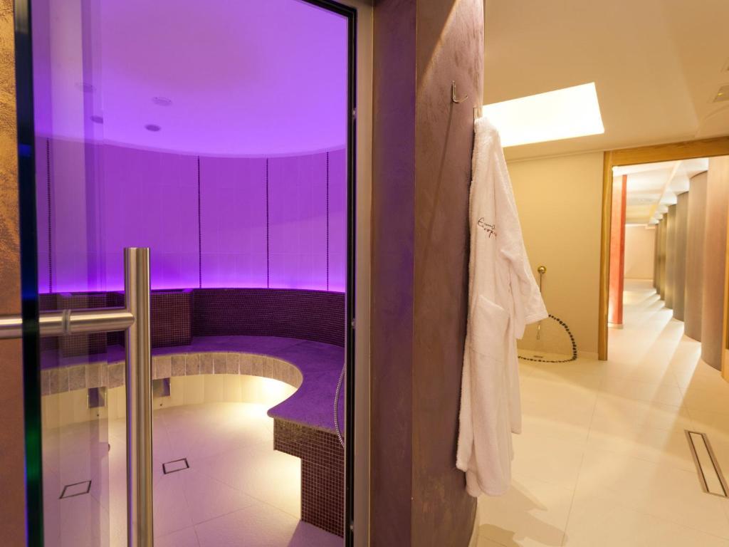 Hotel Europeo Alpine Charme & Wellness Pinzolo Exterior foto