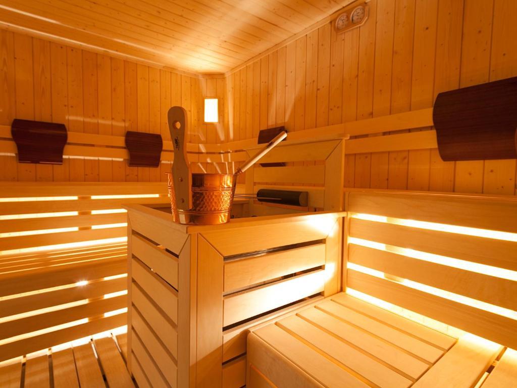Hotel Europeo Alpine Charme & Wellness Pinzolo Exterior foto