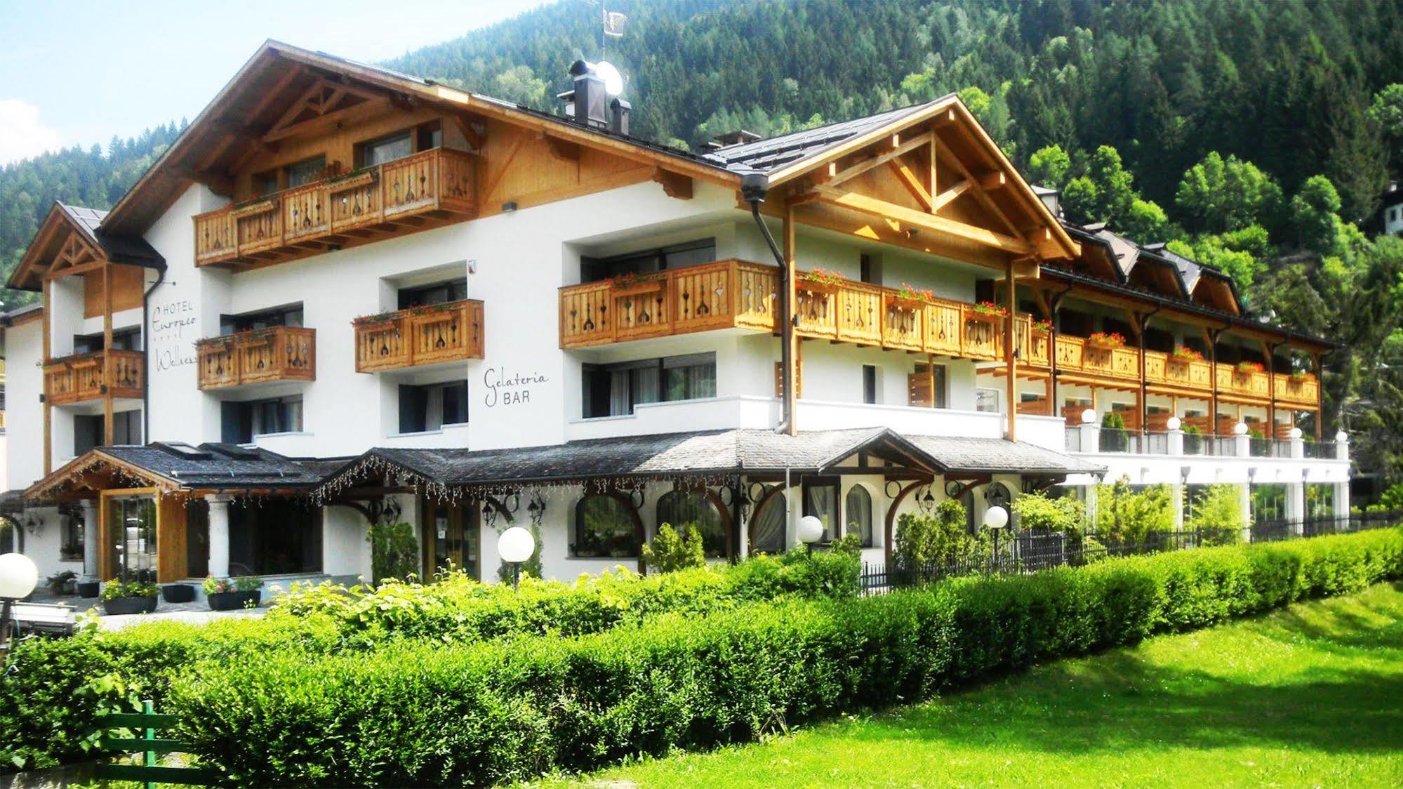 Hotel Europeo Alpine Charme & Wellness Pinzolo Exterior foto